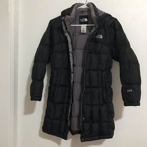 Girl’s The North Face Black and Silver Long Puffer Coat Size M